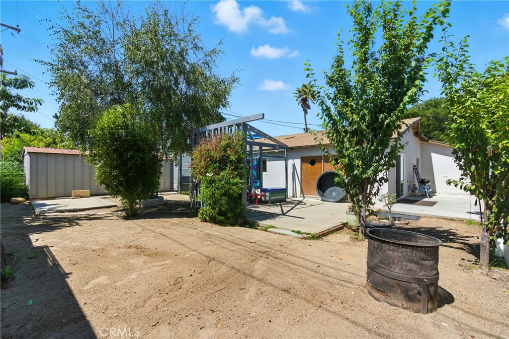 1408 W Walnut Avenue