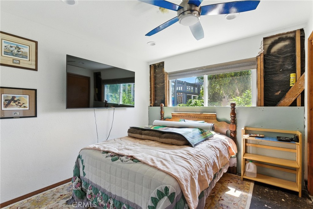 1408 W Walnut Avenue