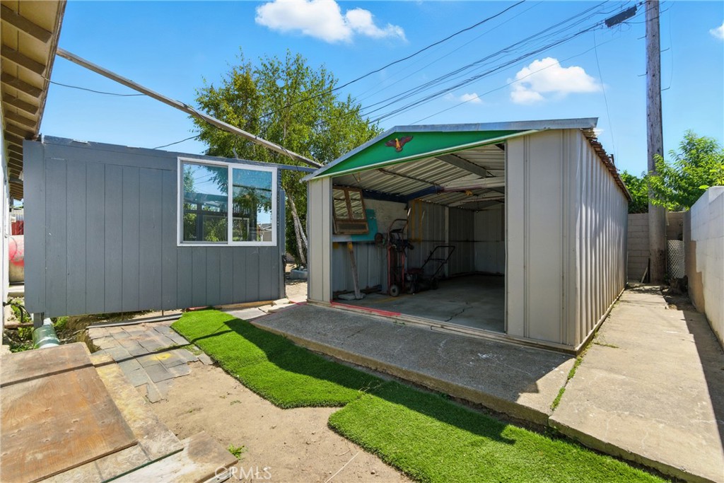 1408 W Walnut Avenue