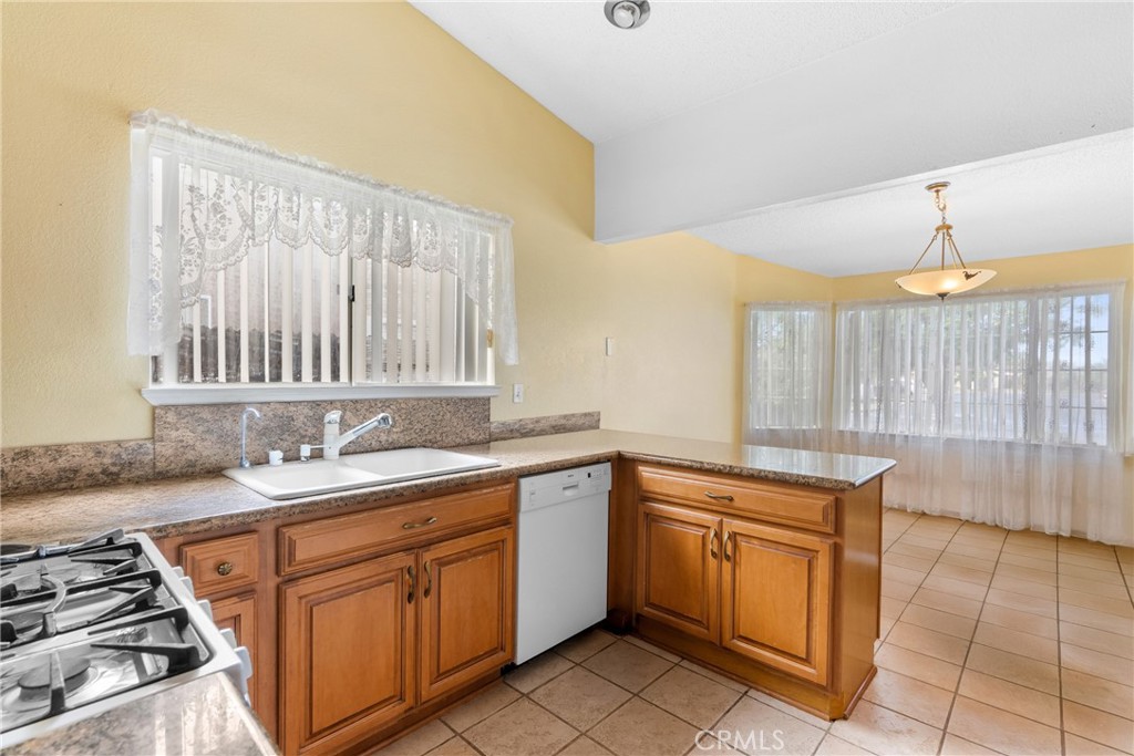 416 Playa Blanca Street