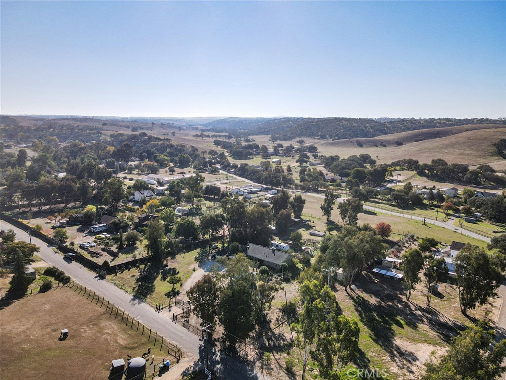 5920 Lone Pine Place