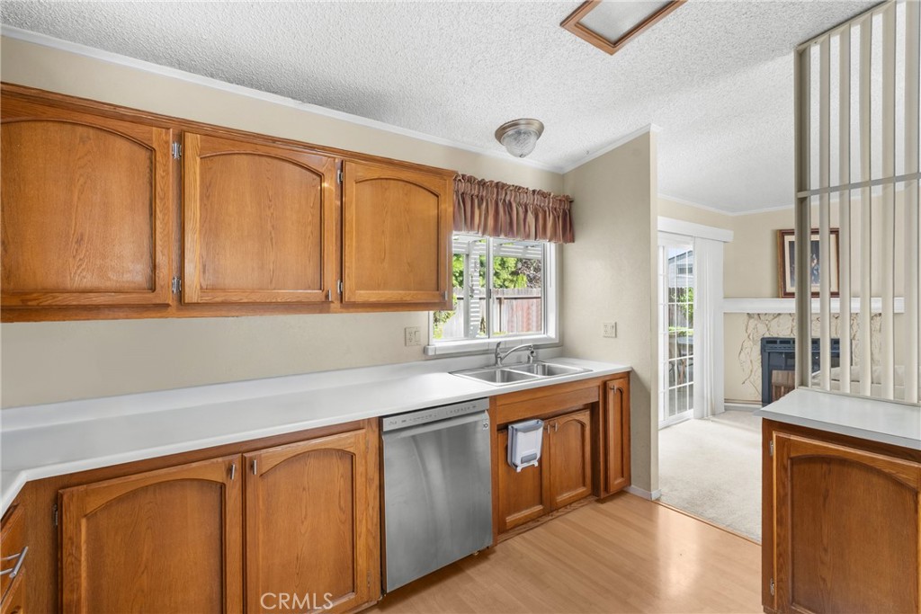 2148 Avenida Redondo