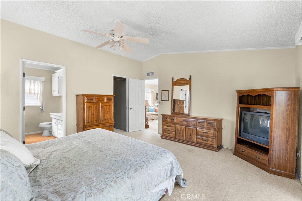 2148 Avenida Redondo