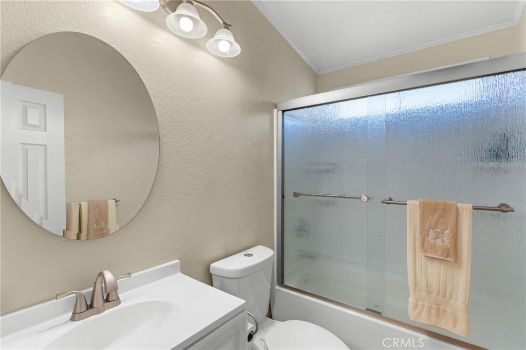 2148 Avenida Redondo