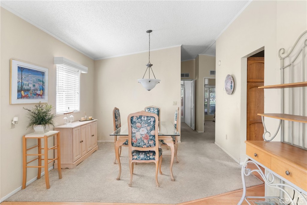 2148 Avenida Redondo