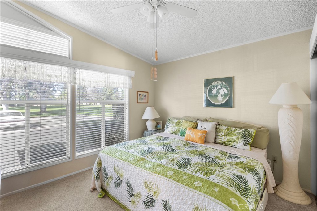 2148 Avenida Redondo