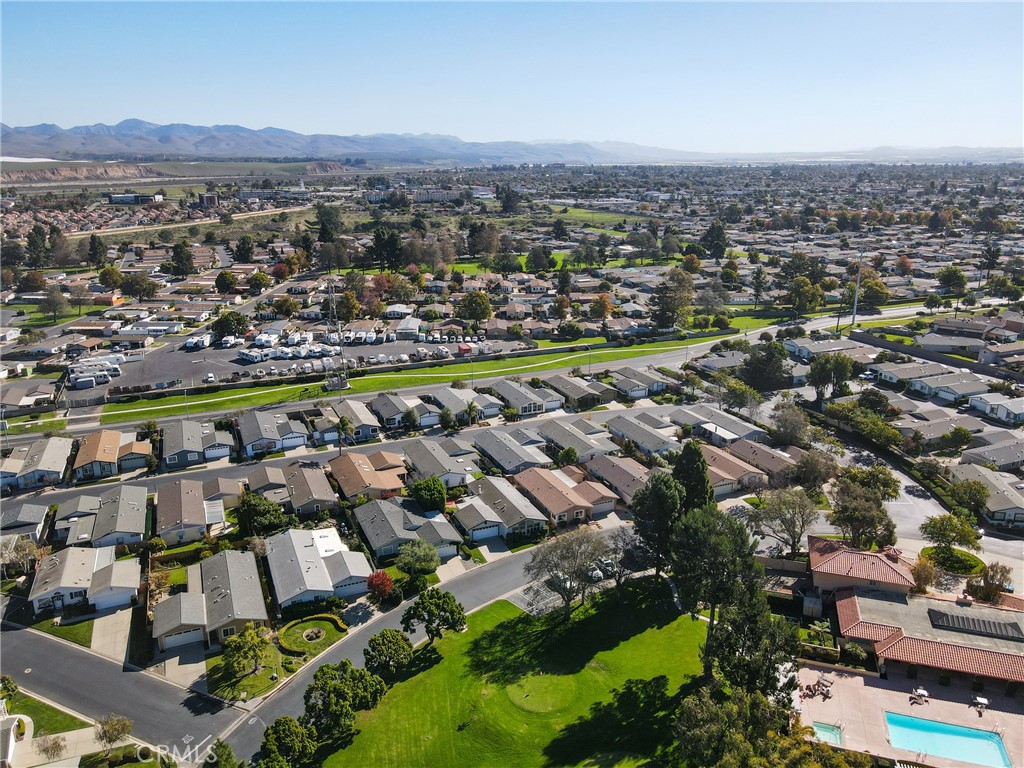 2148 Avenida Redondo