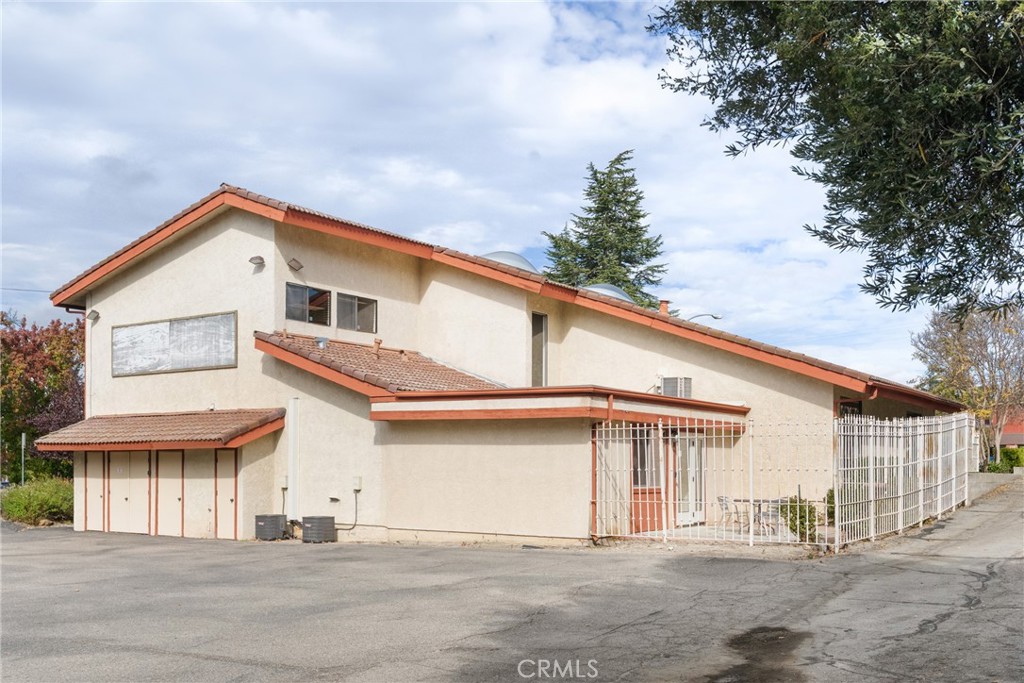 4450 El Camino Real