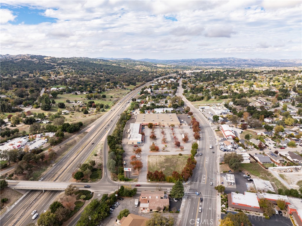 4450 El Camino Real