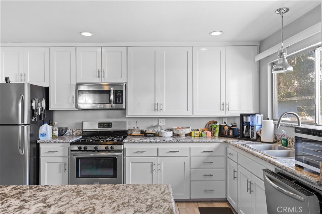 5190 & 5200 Palma Avenue