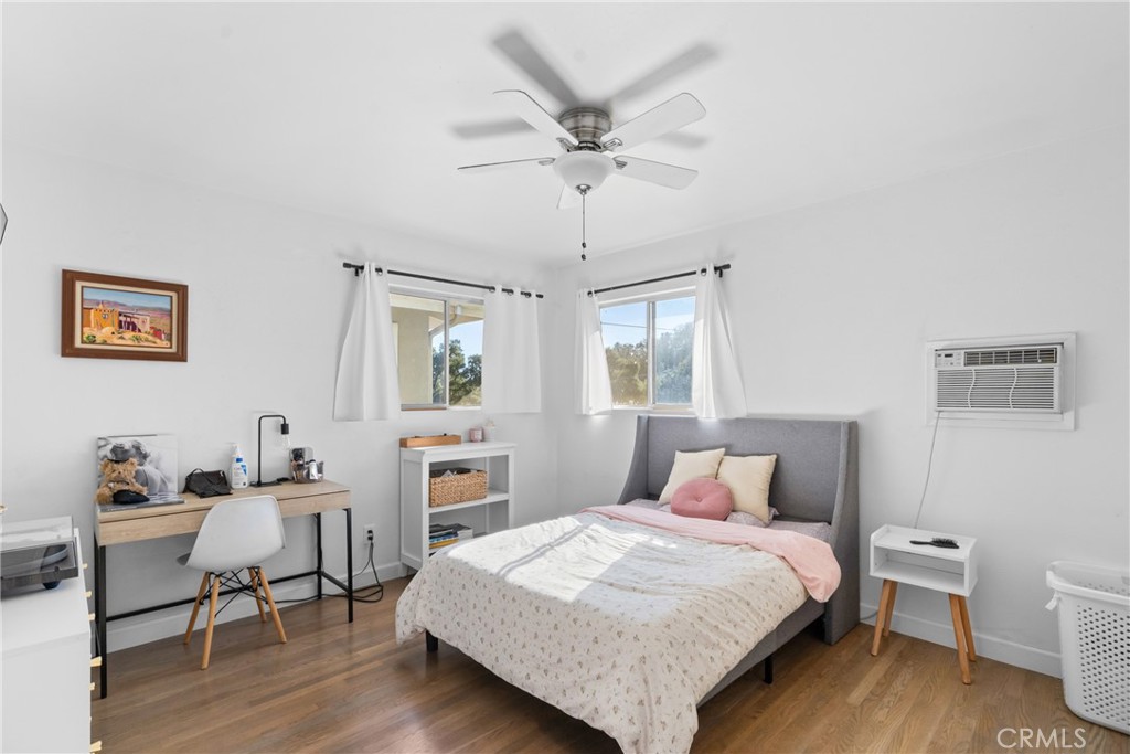 5190 & 5200 Palma Avenue