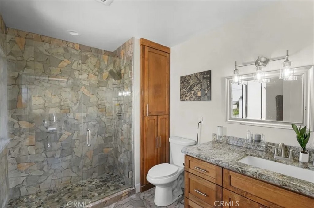 1797 Longbranch Avenue