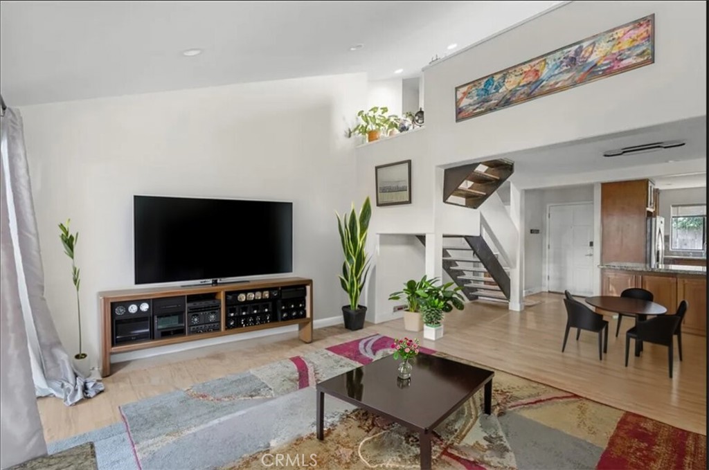 1797 Longbranch Avenue