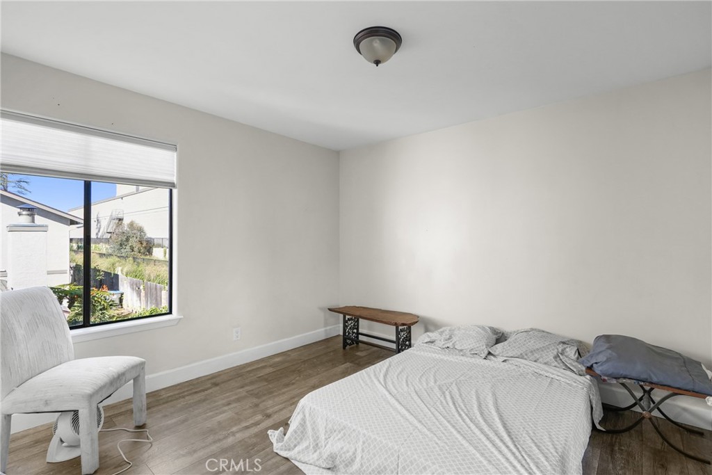 1797 Longbranch Avenue