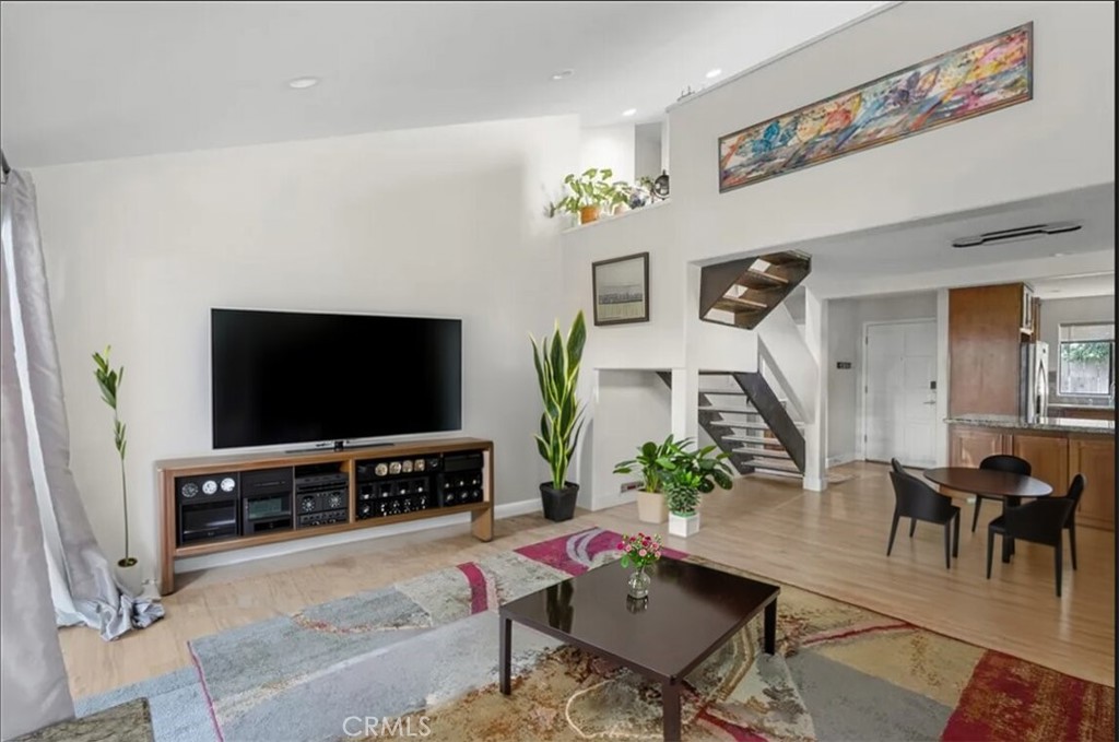 1797 Longbranch Avenue