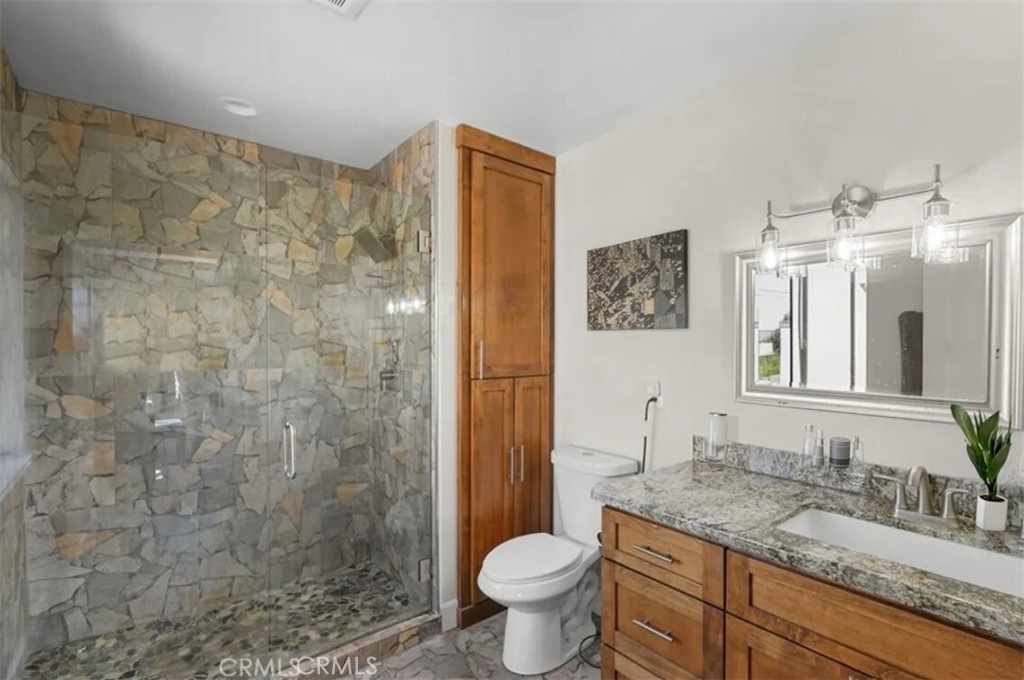 1797 Longbranch Avenue