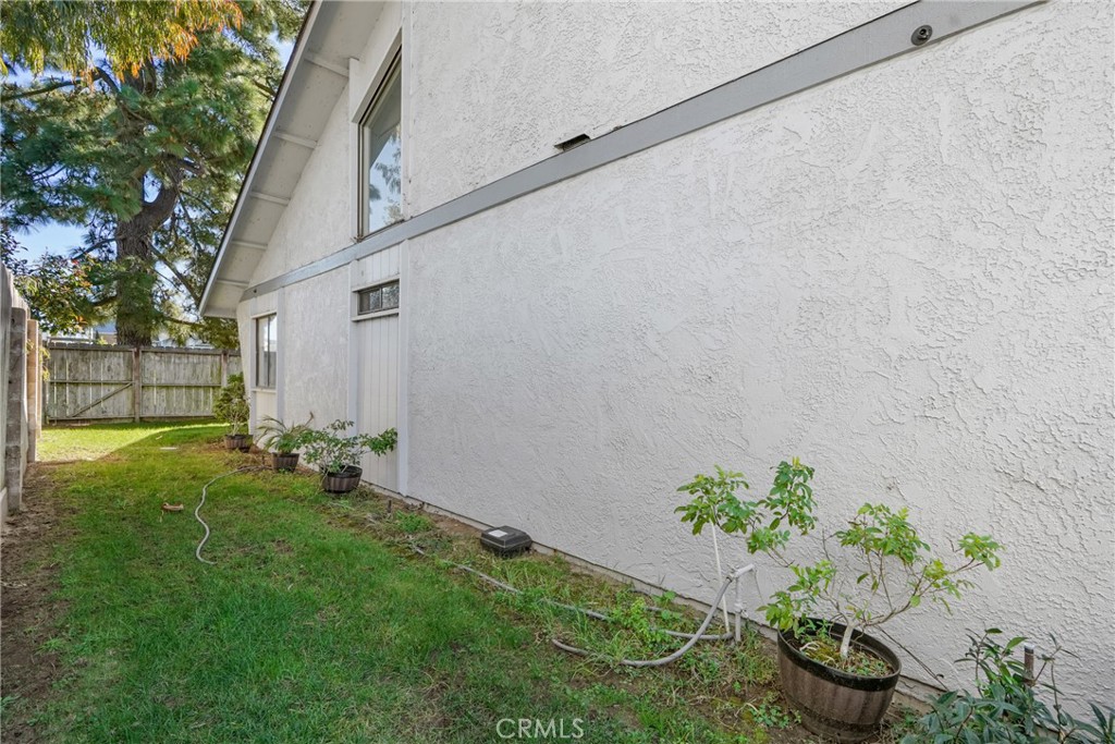 1797 Longbranch Avenue