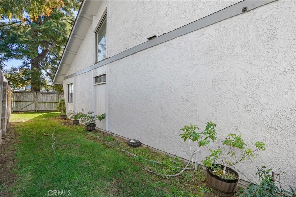 1797 Longbranch Avenue