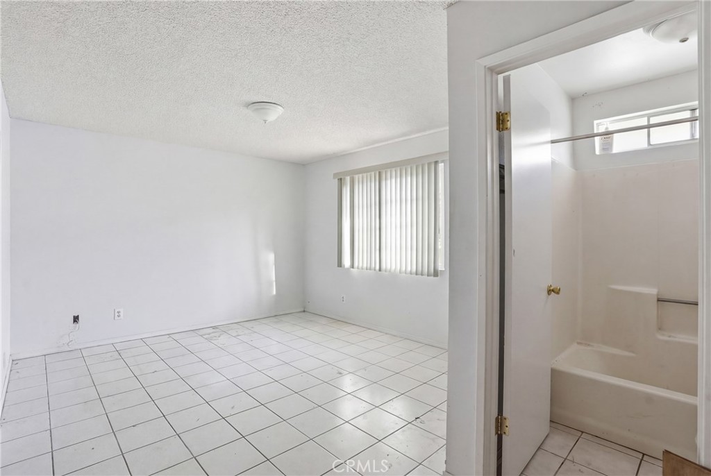 485 Degasparis Street