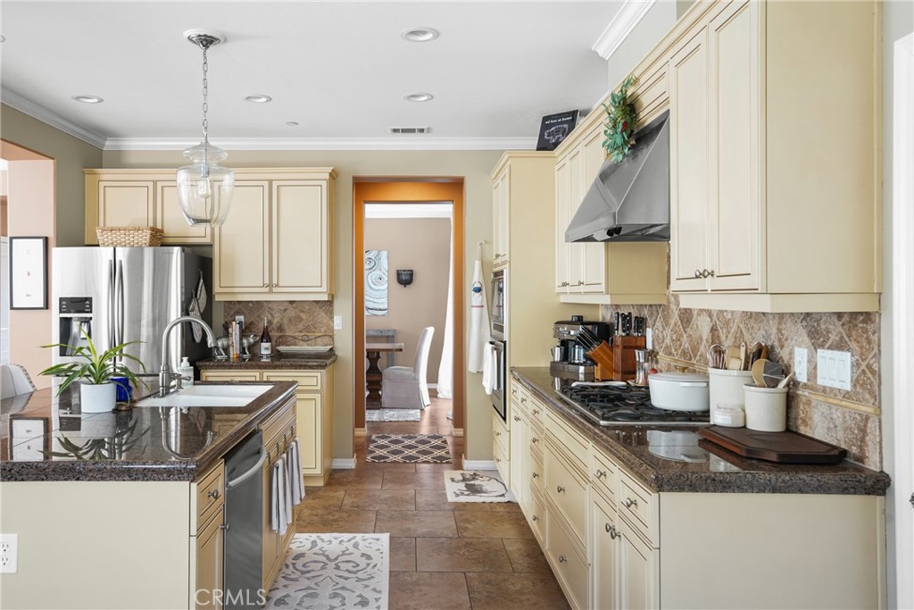 5726 Old Tisbury Lane