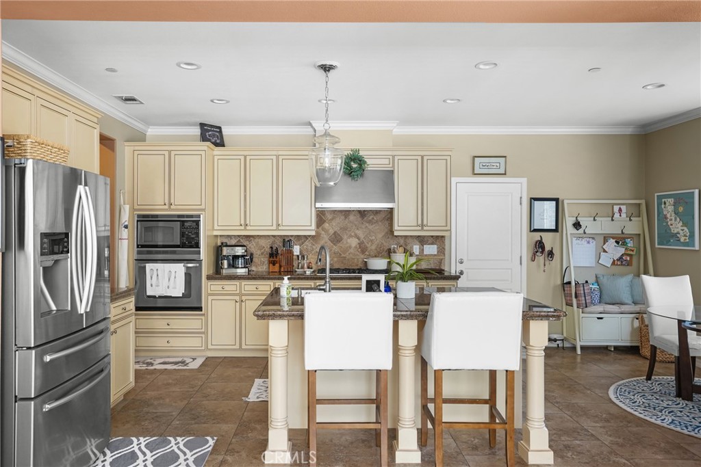 5726 Old Tisbury Lane