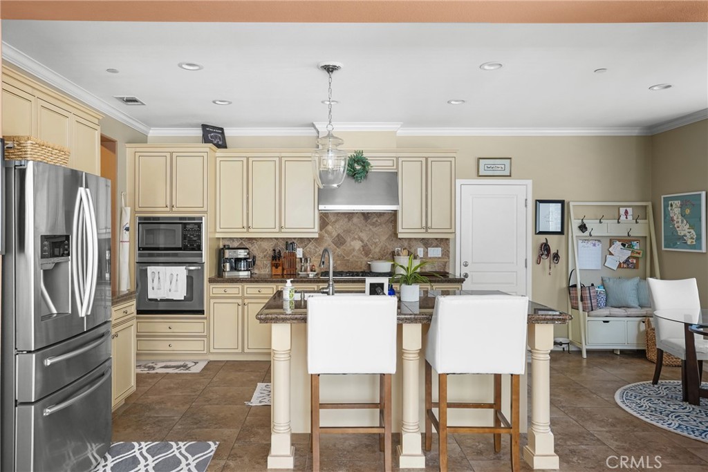 5726 Old Tisbury Lane