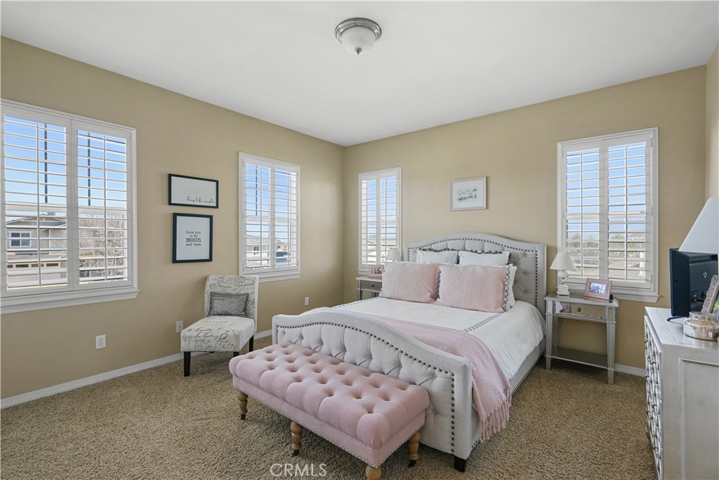 5726 Old Tisbury Lane