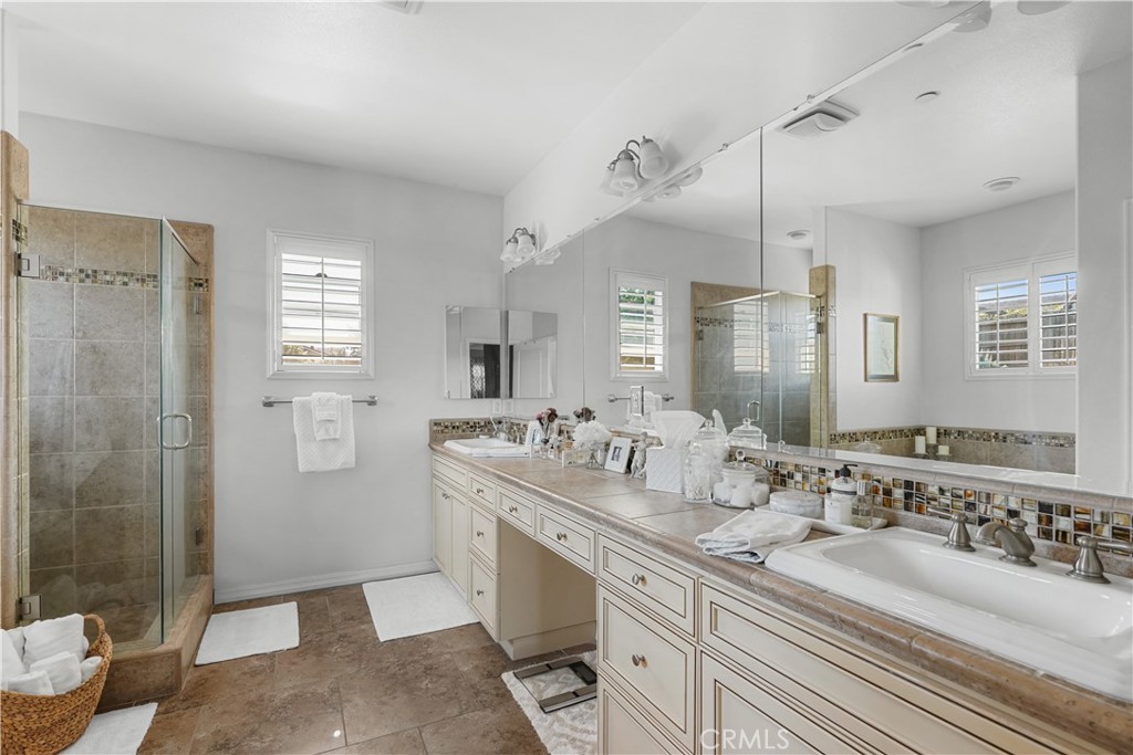 5726 Old Tisbury Lane