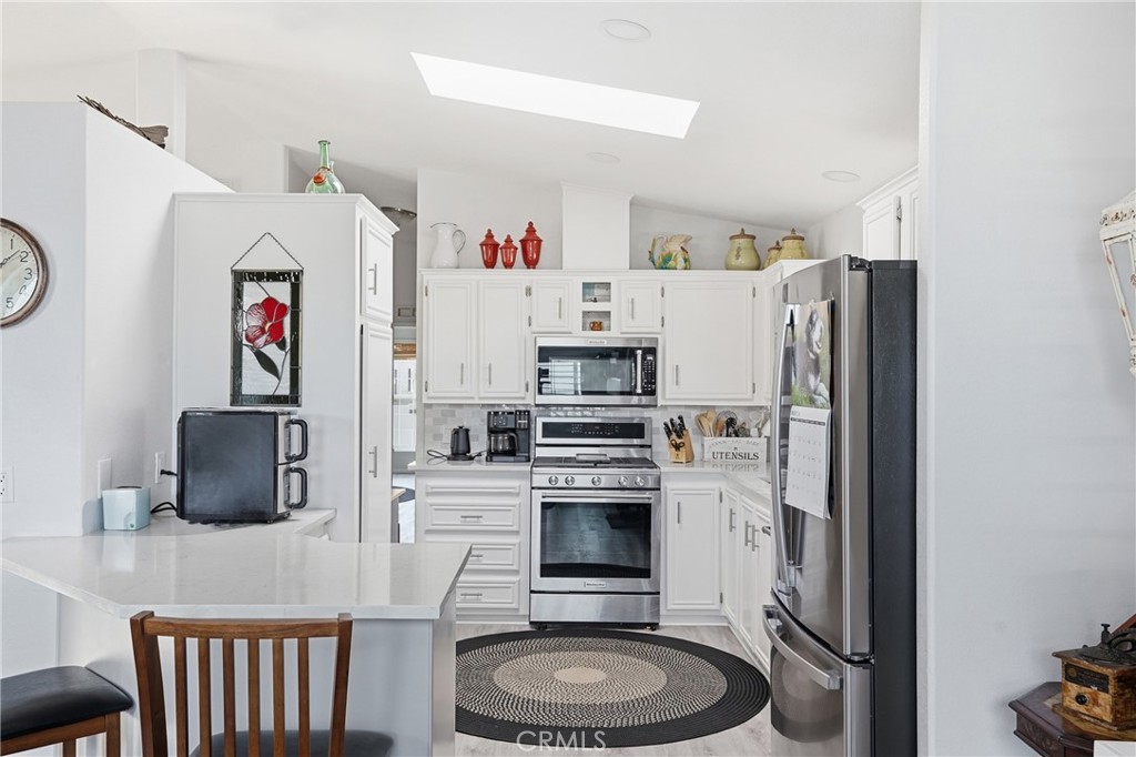 201 Five Cities Drive 53