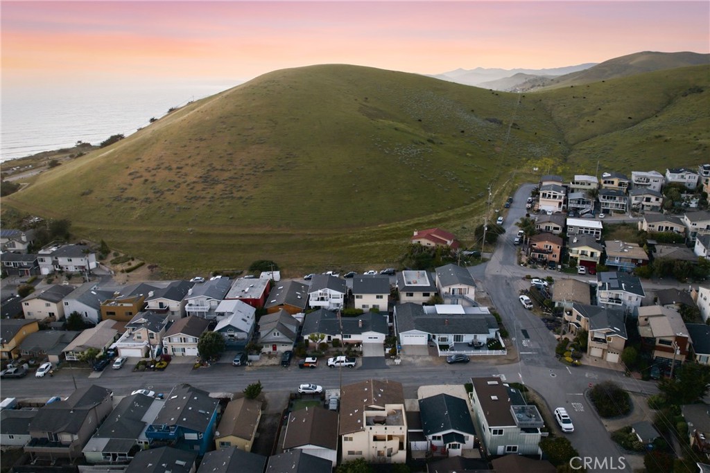 482 Yerba Buena Street