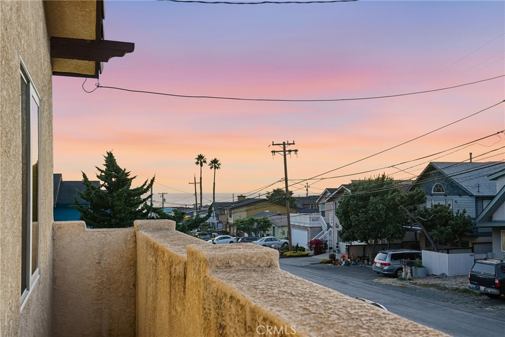 482 Yerba Buena Street