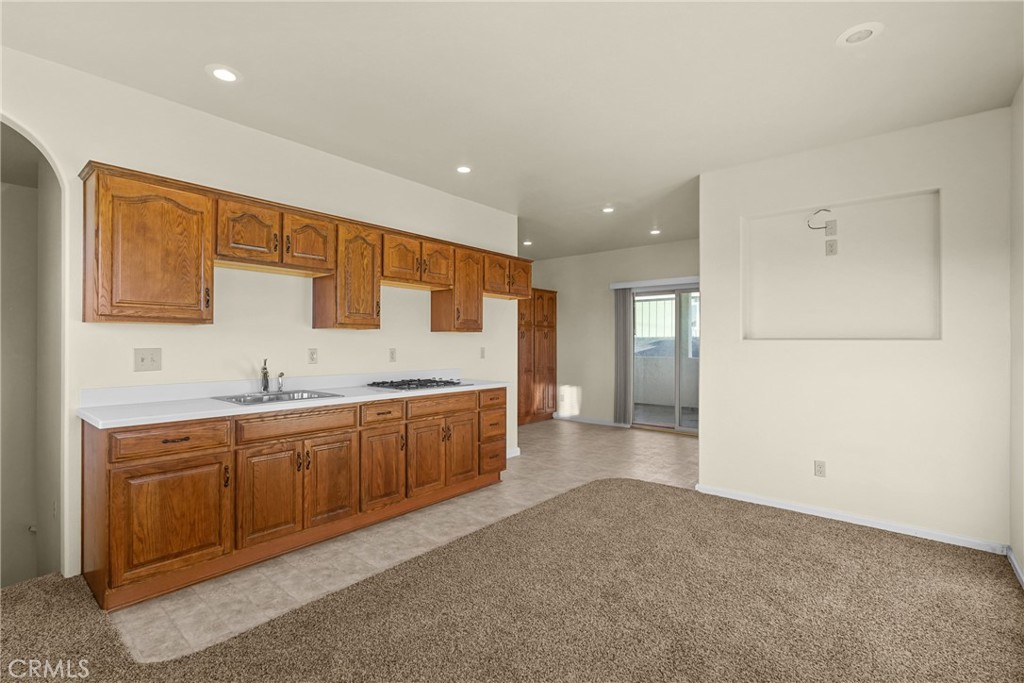 482 Yerba Buena Street