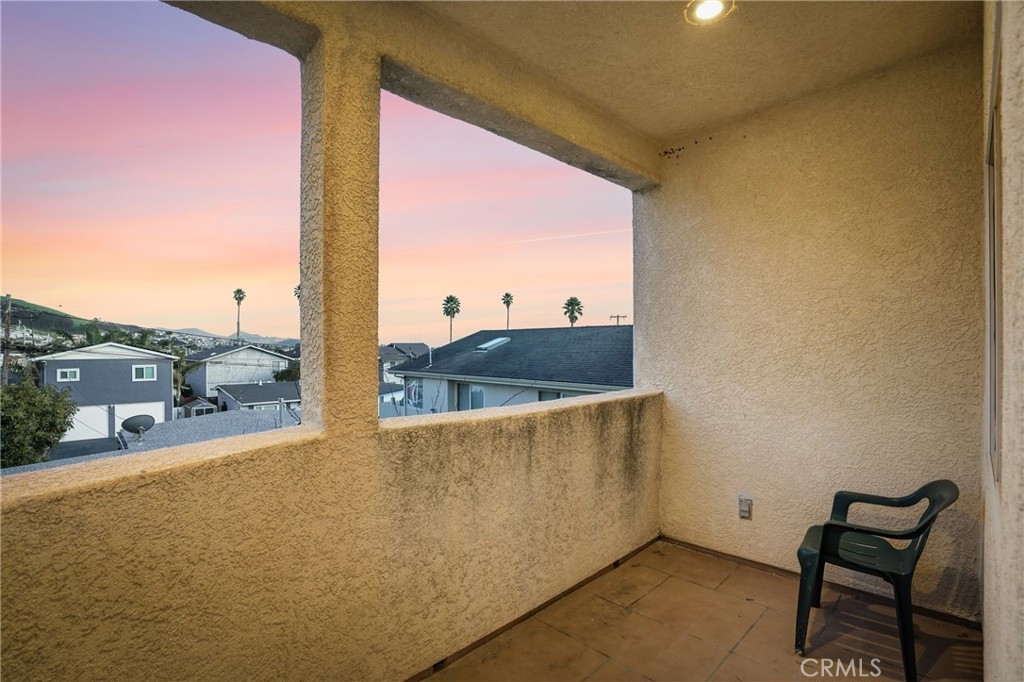 482 Yerba Buena Street