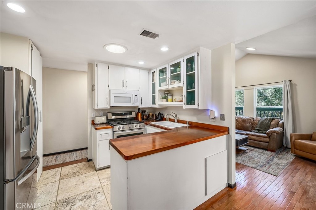 262 Loma Bonita 32