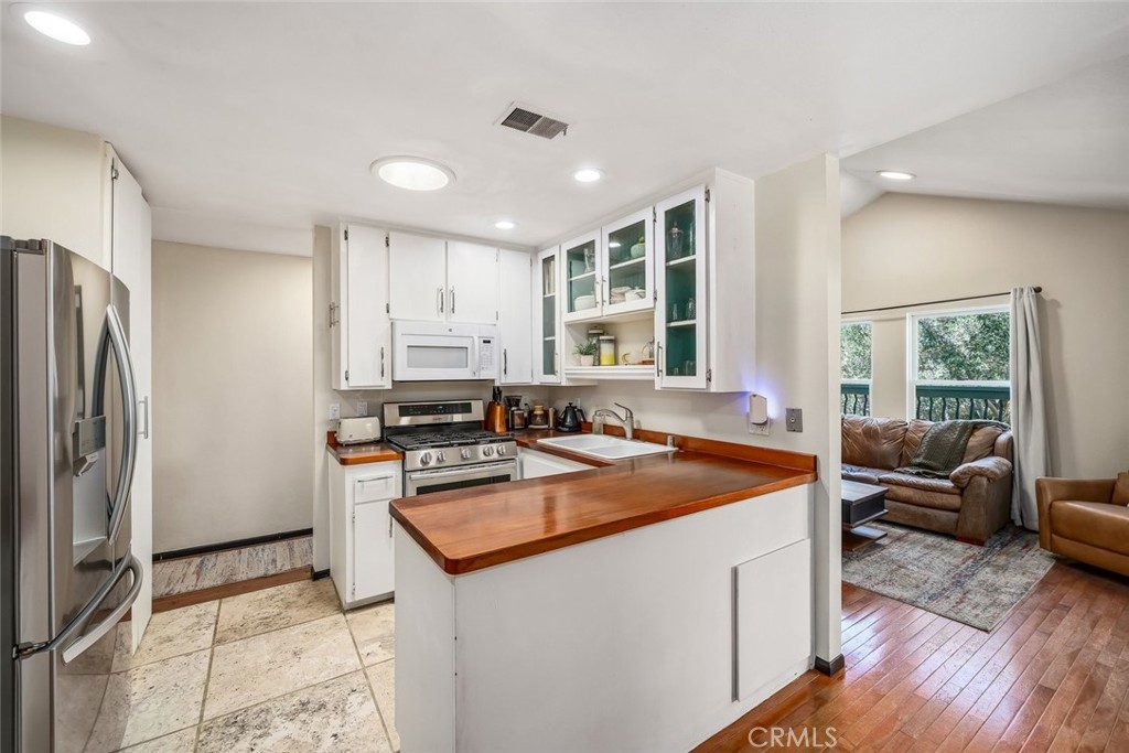 262 Loma Bonita 32