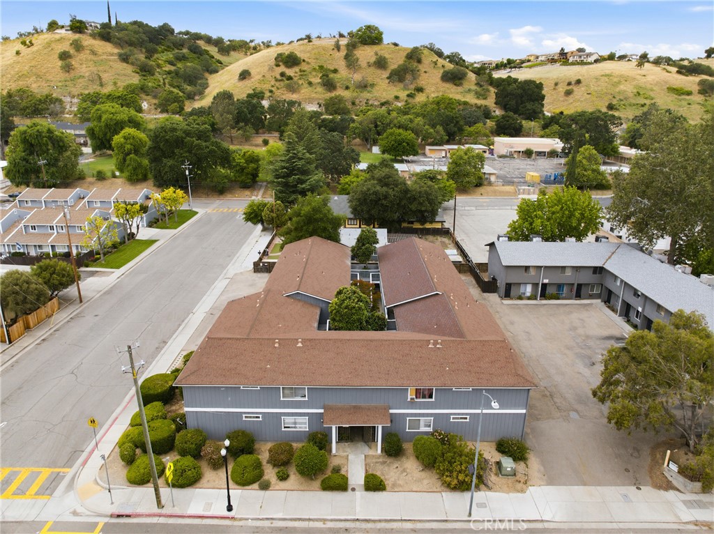 3411 Spring Street