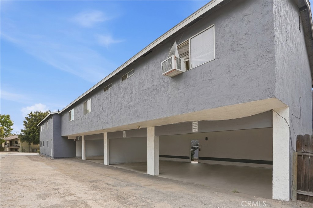 3411 Spring Street