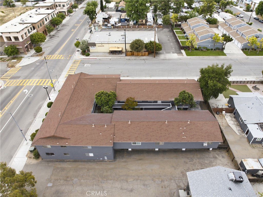 3411 Spring Street