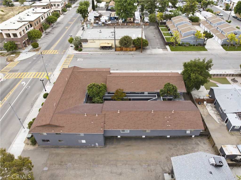 3411 Spring Street