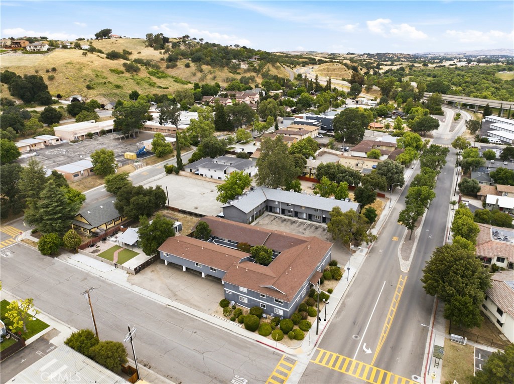 3411 Spring Street