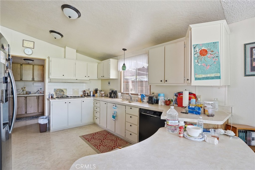 519 W Taylor Street 214