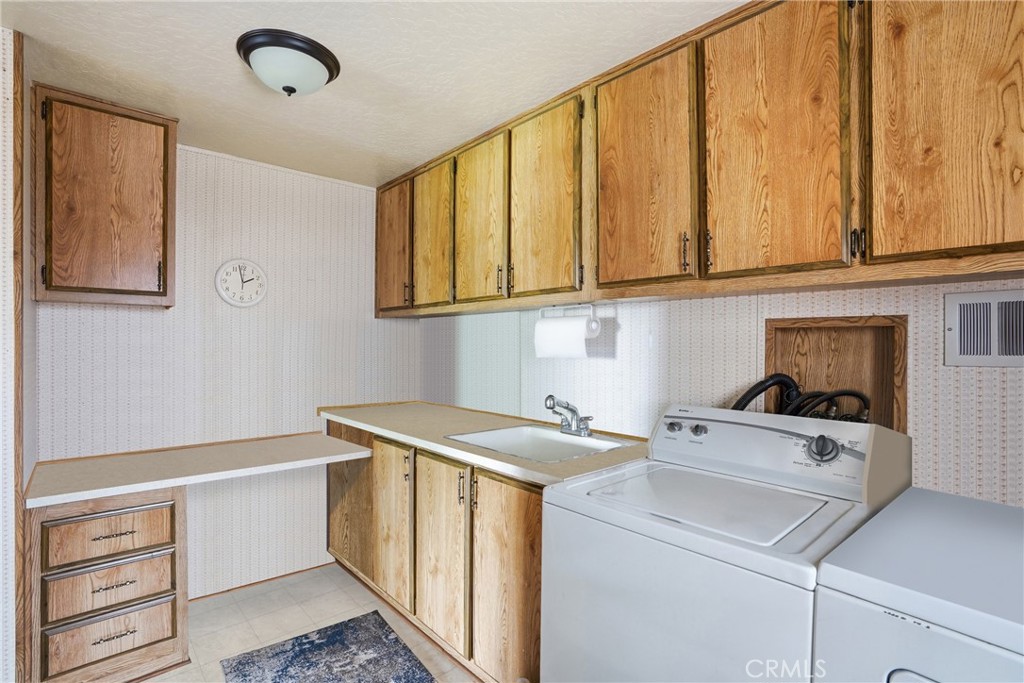 519 W Taylor Street 214