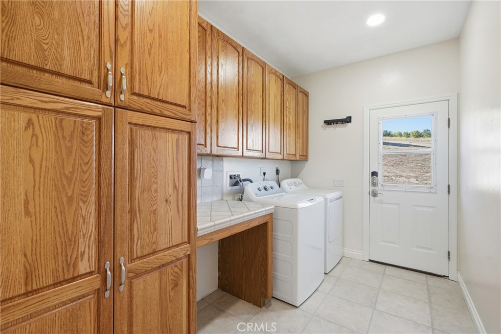 220 Cook Court