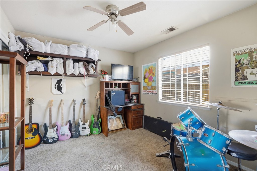 165 N 5th Street