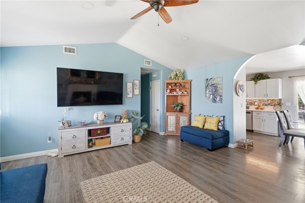 165 N 5th Street