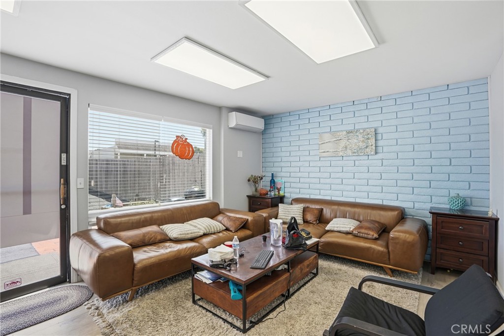 2141 10th Street