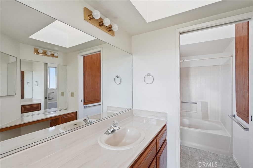 1491 Bathurst Drive