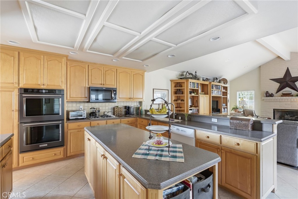 2424 Sandpiper Drive