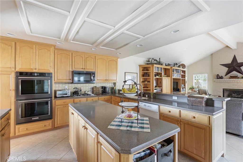 2424 Sandpiper Drive