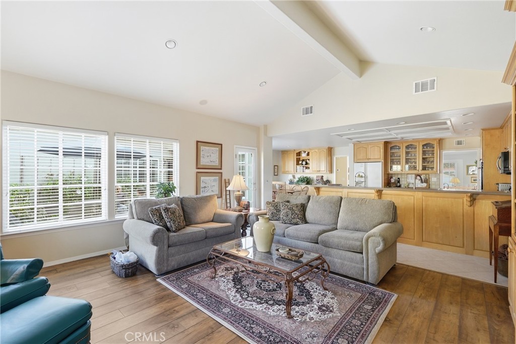2424 Sandpiper Drive